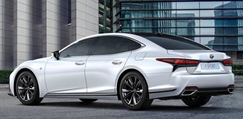 Lexus ES Car Rental in Dubai with Chauffeur